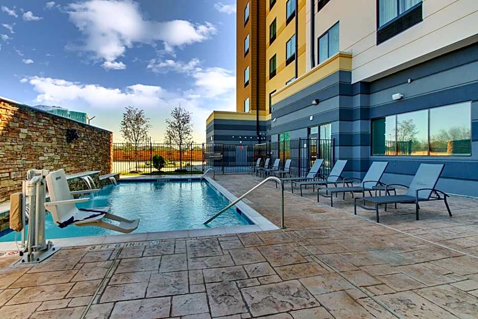Fairfield Inn & Suites by Marriott Houston Brookhollow