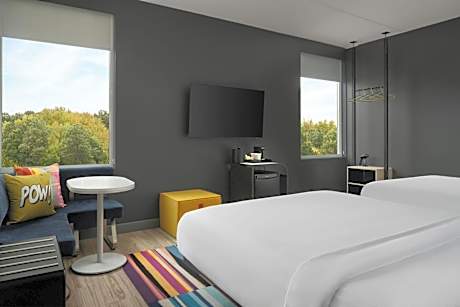 aloft, Room, 2 Queen Beds