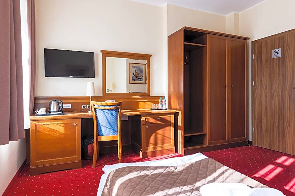 Hotel Diamond w Białym Dworku