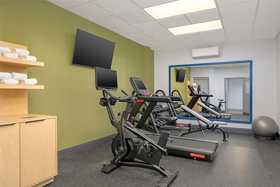 Spark by Hilton Rahway