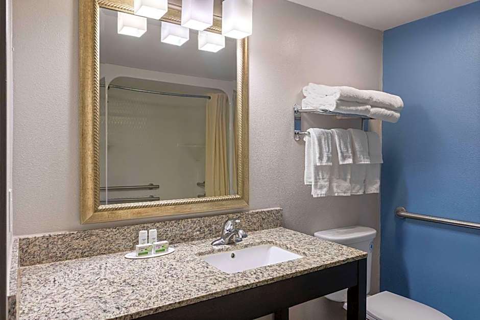 Baymont by Wyndham Newark at University of Delaware