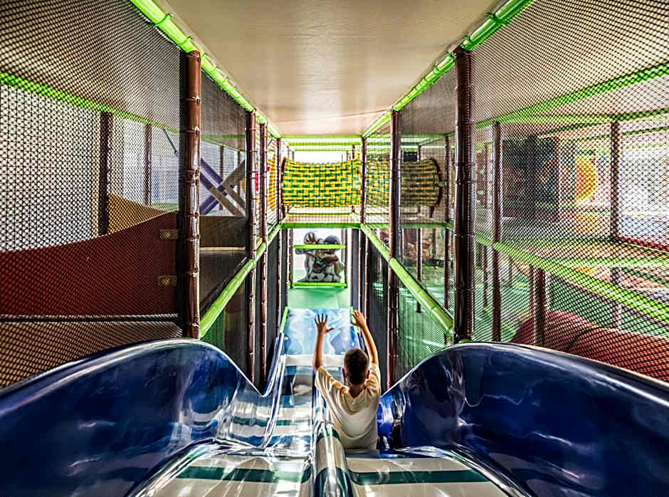 Falkensteiner Club Funimation Borik