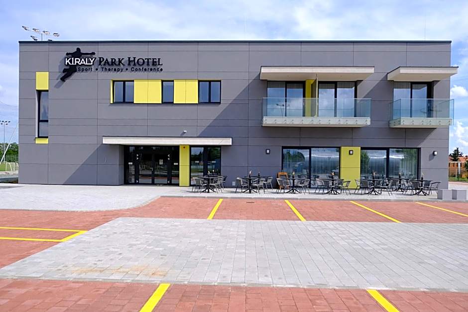 KIRÁLY PARK HOTEL