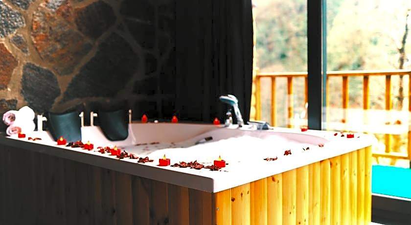 Golden Rose Bungalov