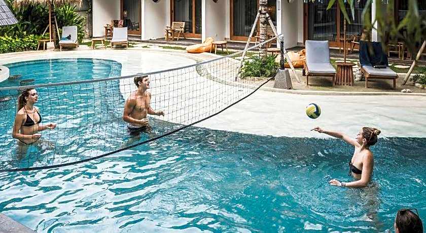 Roomates Surf Camp Canggu by Ini Vie Hospitality