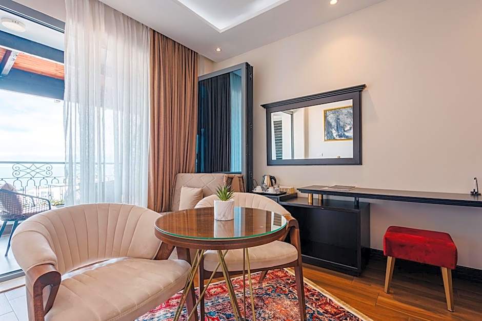 Padam Hotel & SPA