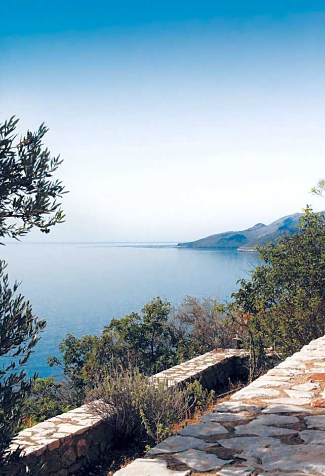 Aegila Boutique Hotel