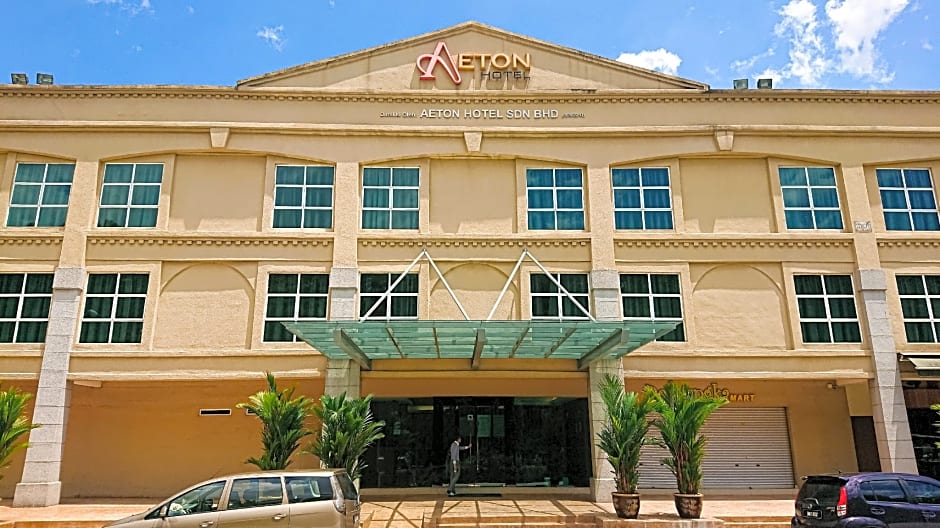 Aeton Hotel