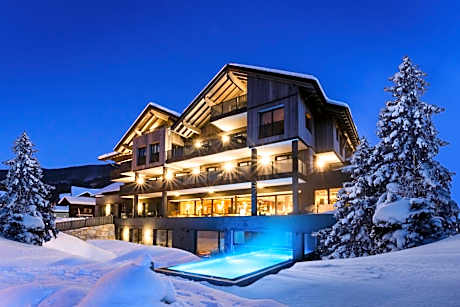 THE MATTHEW - Copper Lodge