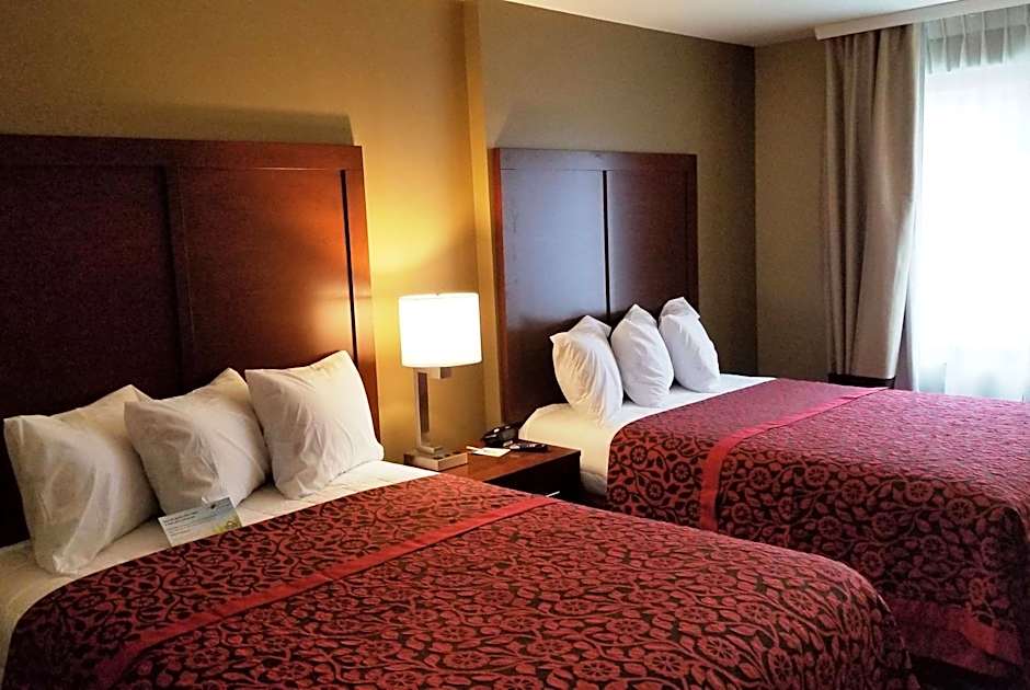 Days Inn by Wyndham Brooklyn Marine Park
