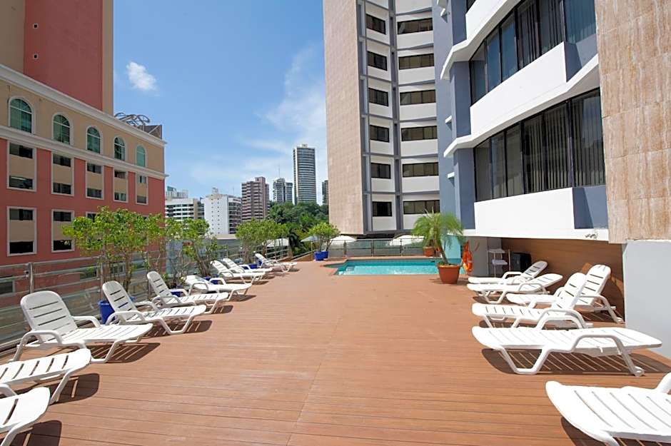 Torres de Alba Hotel & Suites