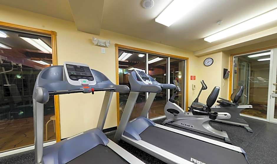 Country Inn & Suites by Radisson, Milwaukee Airport, WI