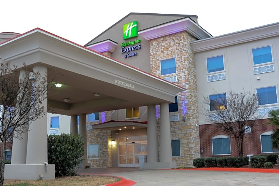 Holiday Inn Express Hotel & Suites New Boston, an IHG Hotel