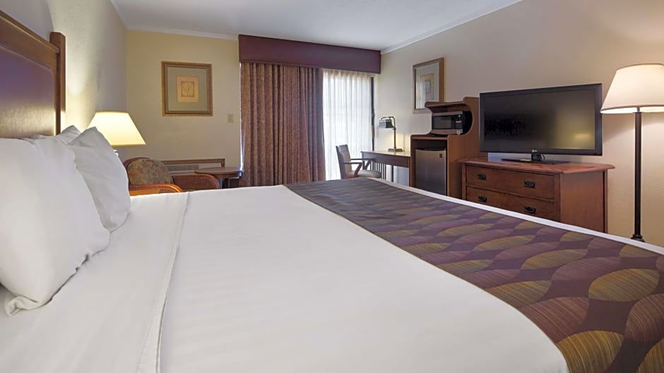 Best Western Prairie Inn & Conference Center