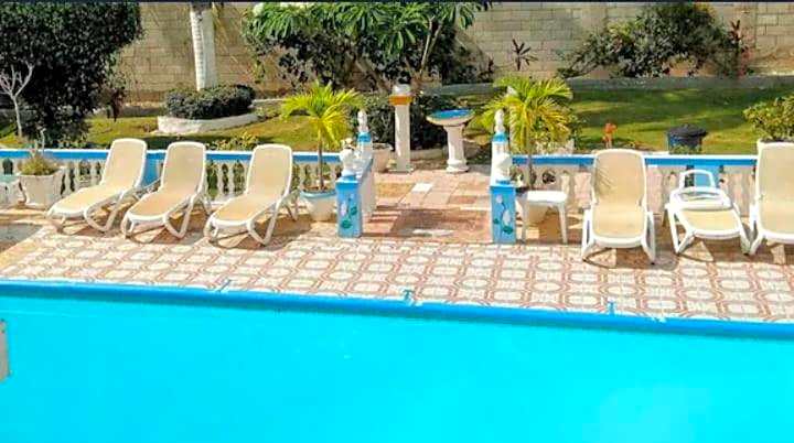 Pink Hibiscus Guest House