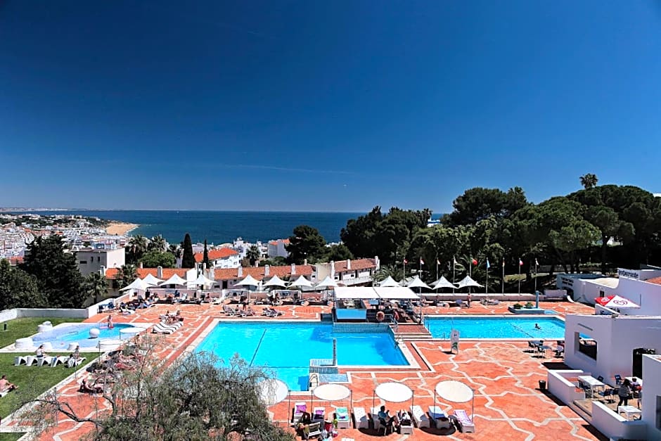 Albufeira Jardim by Umbral