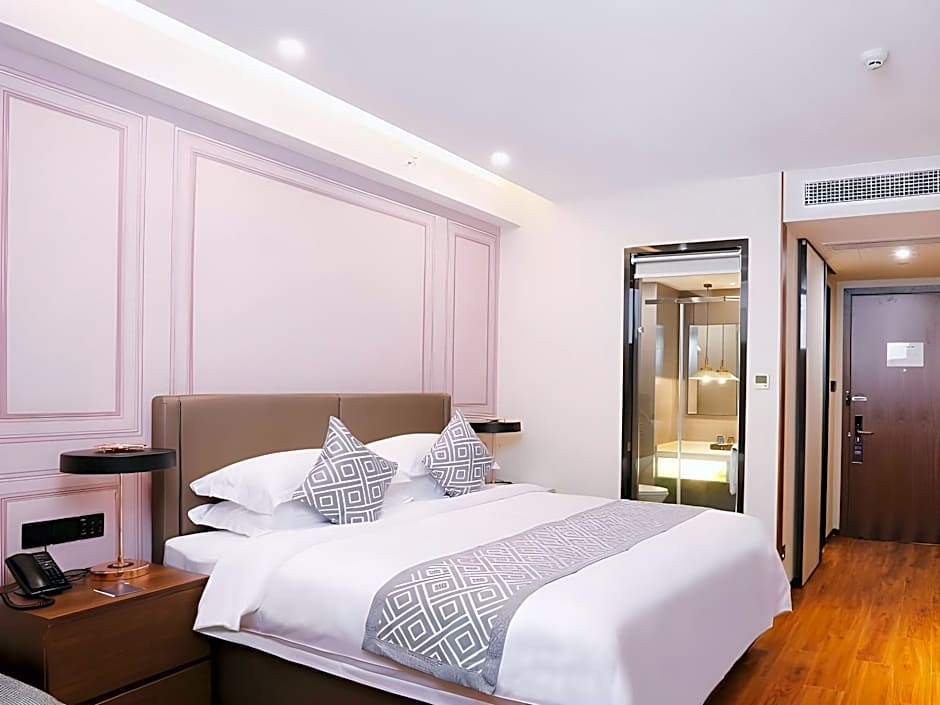 GEM Hotel Ningbo Jiangbei District Hongtang Haide Square