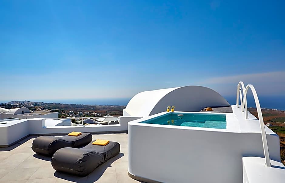 Aperanto Suites