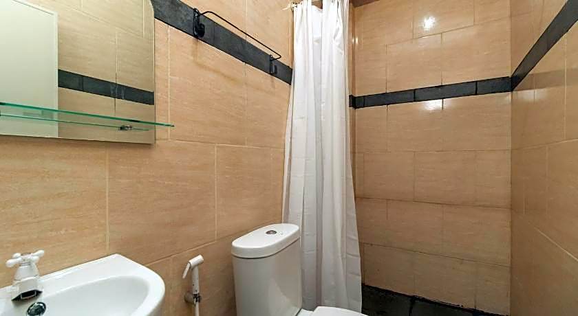 RedDoorz @ Jalan Srikandi Pekanbaru