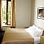 Zaliasis slenis - Self check-in hotel - Free parking