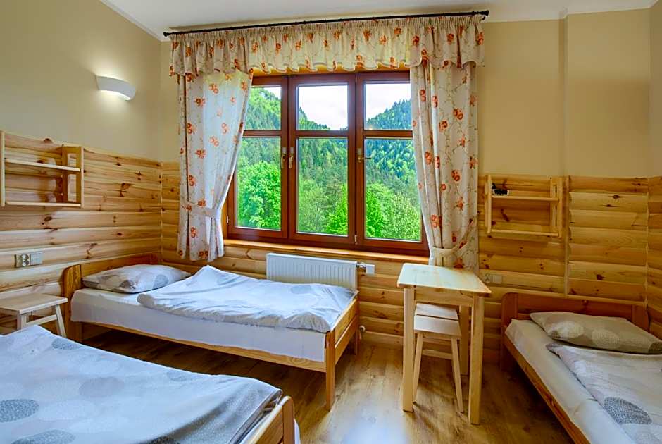 Schronisko PTTK Trzy Korony