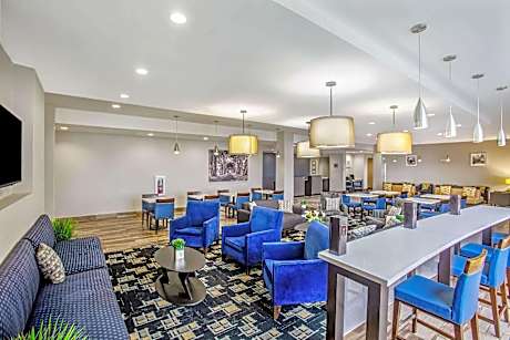 La Quinta Inn & Suites by Wyndham Karnes City