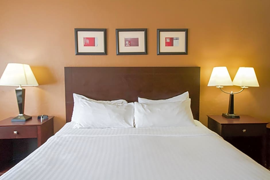 First Choice Inns at the Swell