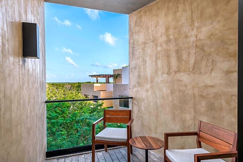 Aloft Tulum