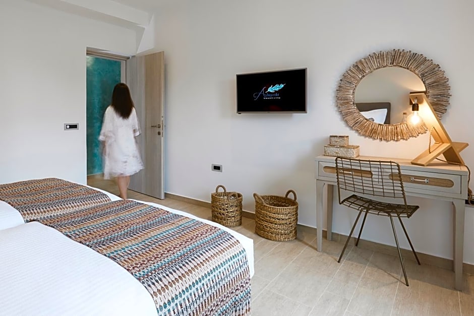 Almyriki Beach Villa