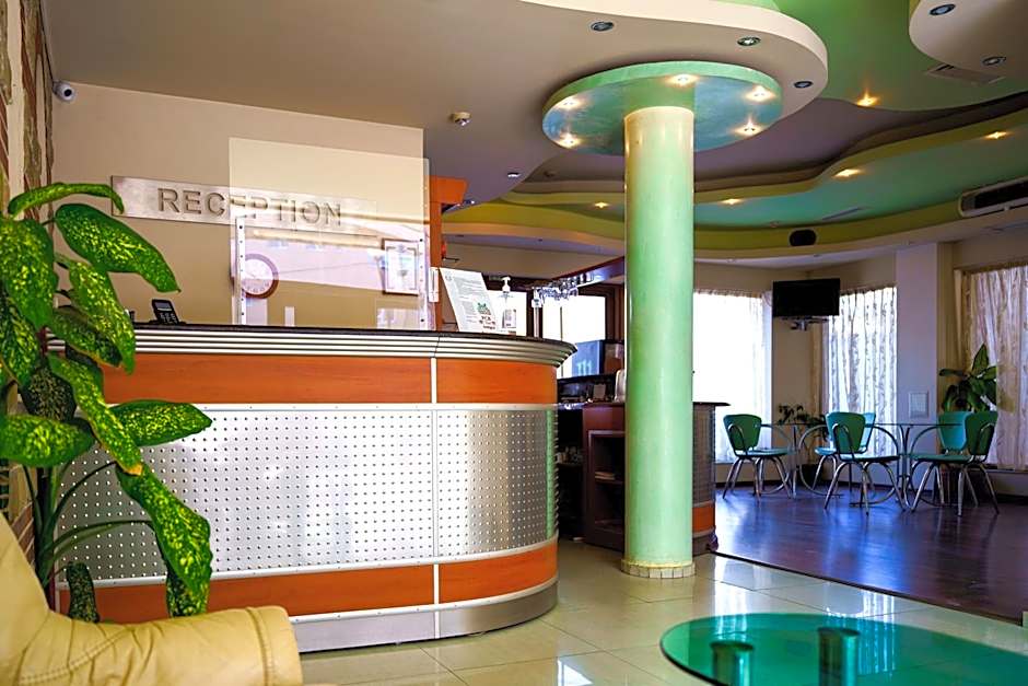Dionis Hotel