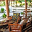 Hakuna Majiwe Beach Resort