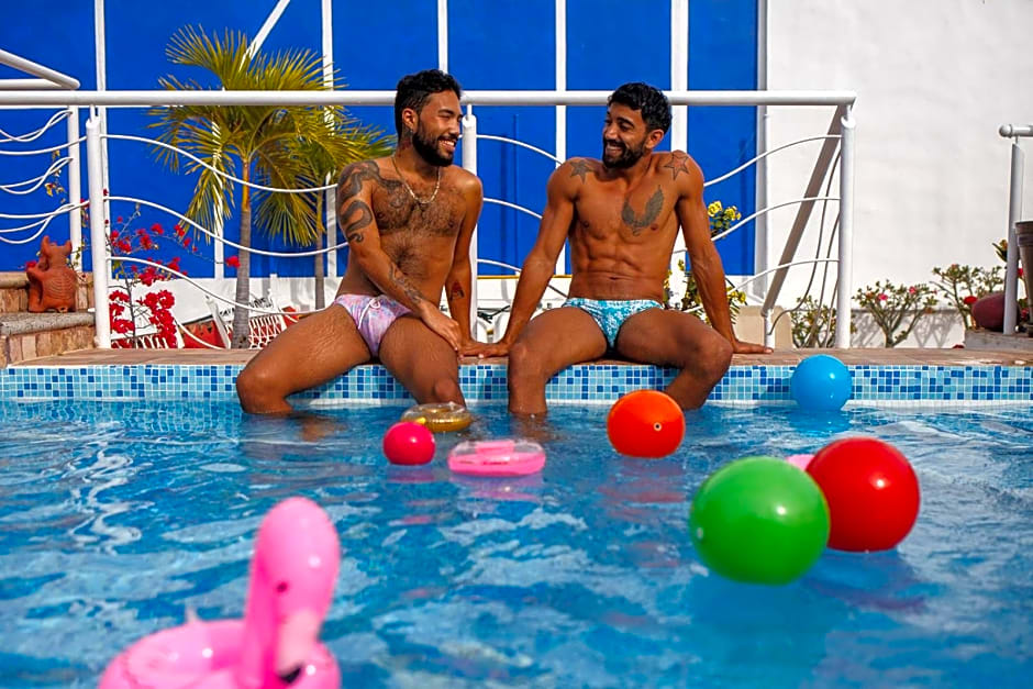 La Iguana Vallarta LGBT Experience - Romantic Zone