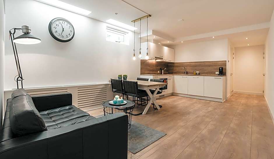 Familie Hotel & Apartments Alkmaar