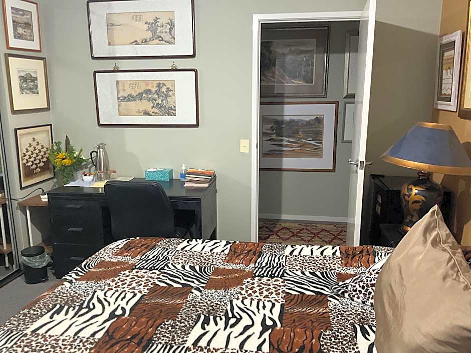 Bob Brown Room Art House