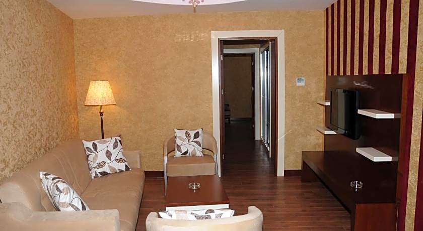 Hotel Senbayrak City