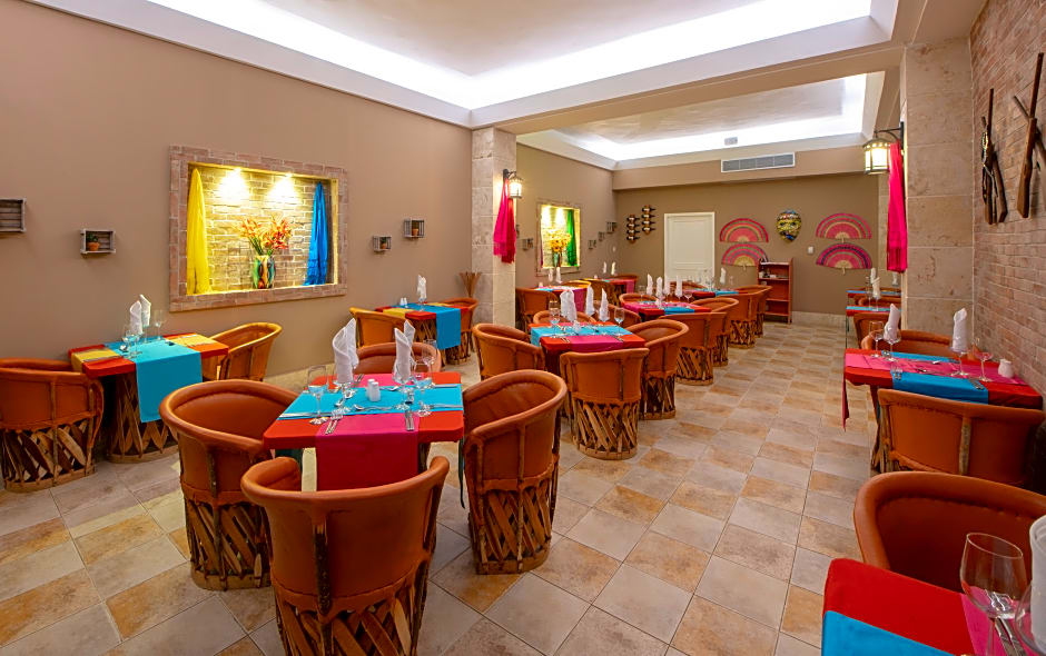 Viva Heavens by Wyndham, A Trademark All Inclusive