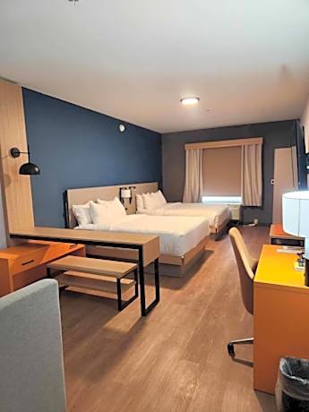 One Room Suite with Two Queen Beds and Sofa bed - Non Smoking