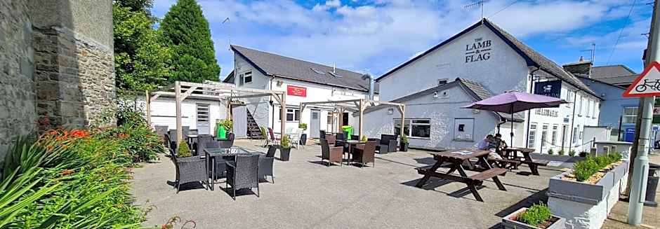 The Lamb and Flag Inn