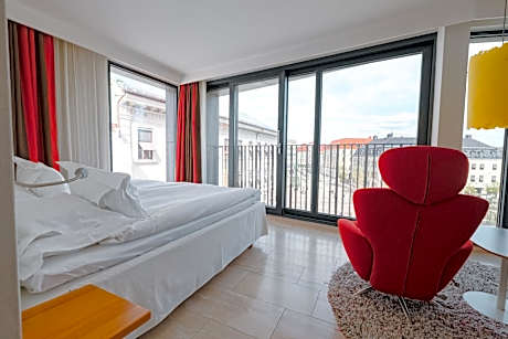 Deluxe Jacuzzi Room