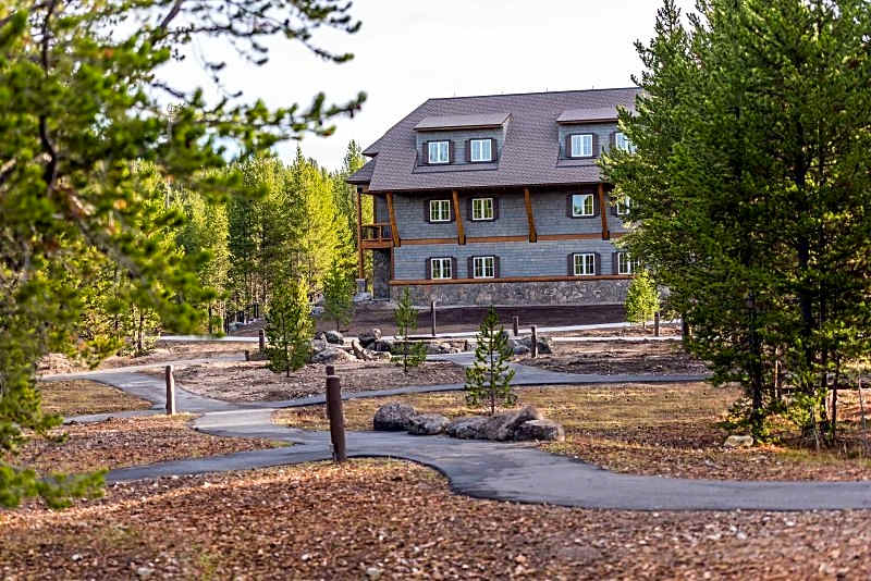 Canyon Lodge and Cabins