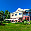 April hotel Panorama
