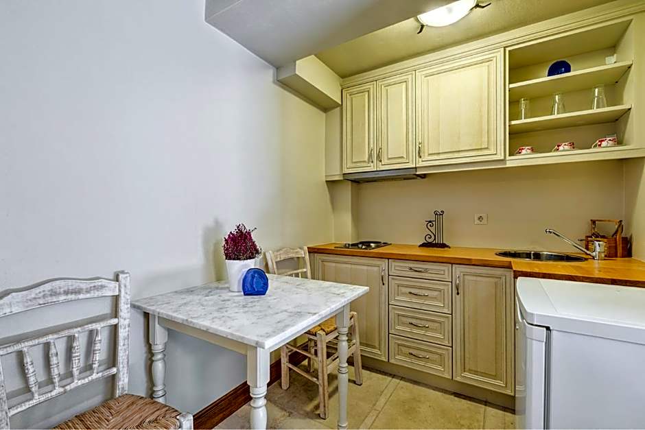 Mare Monte Luxury Suites