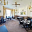 Four Oaks Hotel