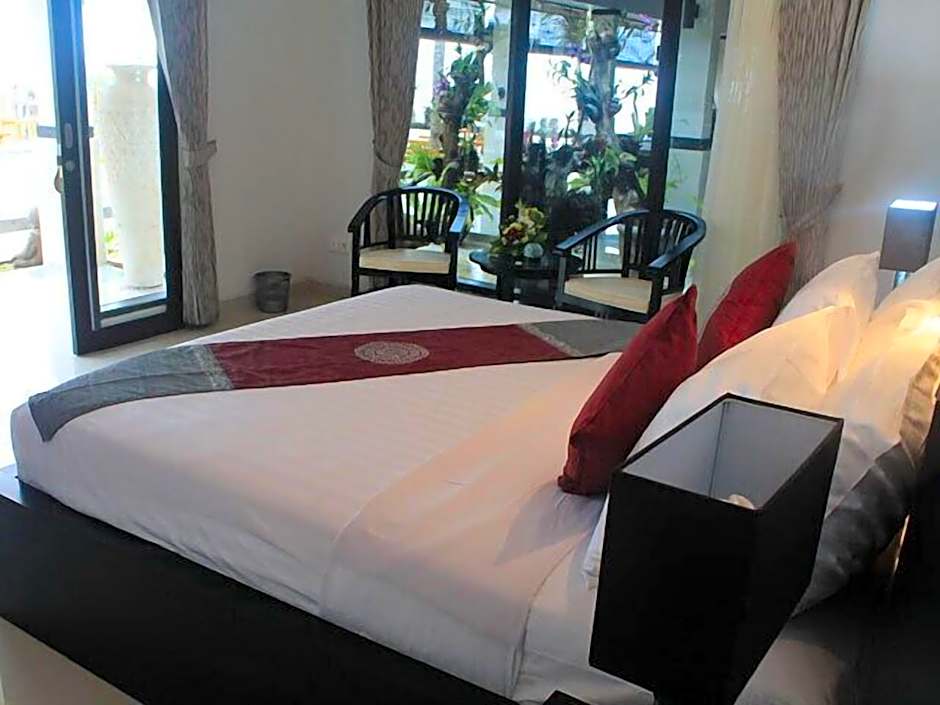 Kelapa Lovina Beach Villa