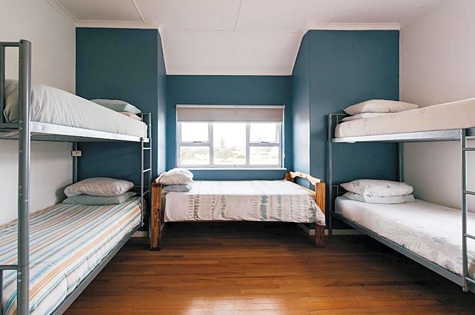 Hermanus Backpackers & Budget Accommodation