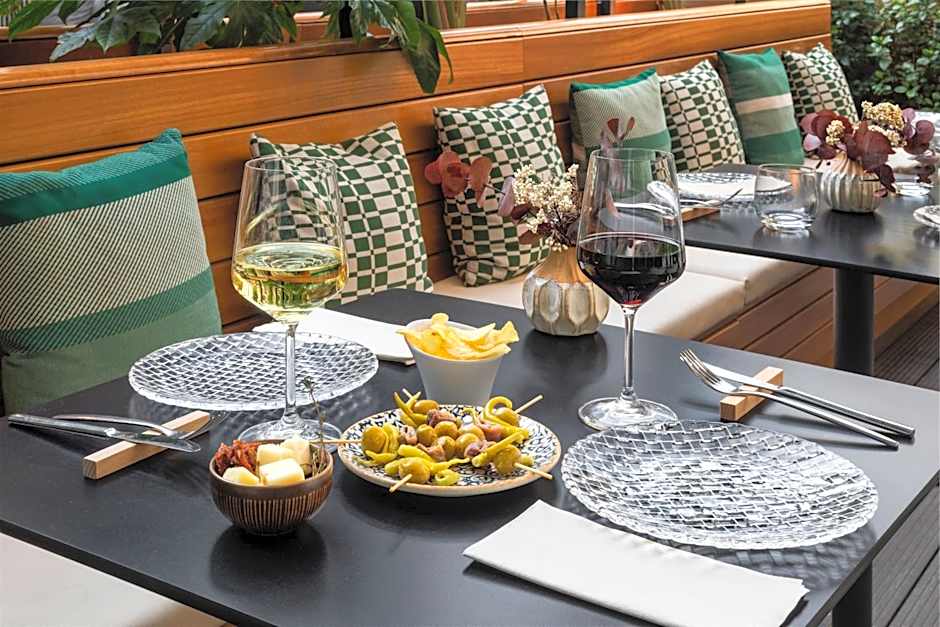 Melia Madrid Barajas