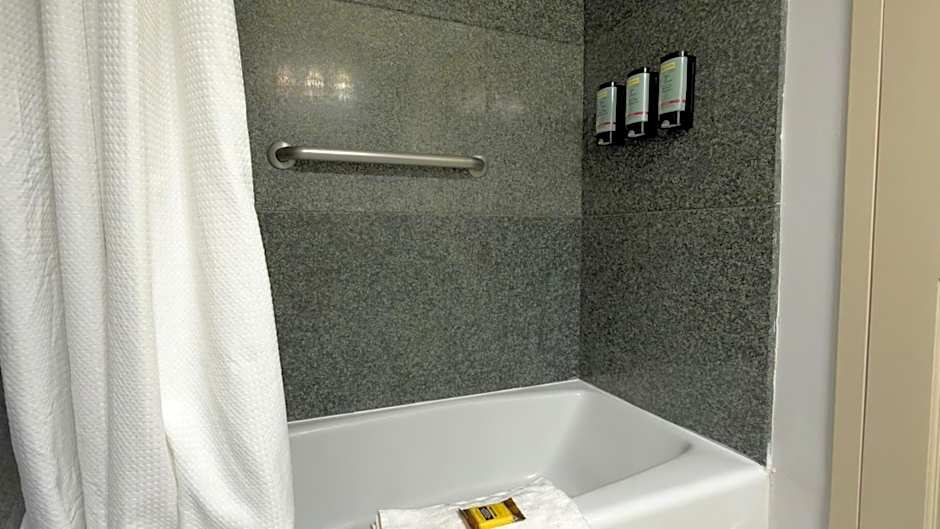 Best Western Oakbrook Inn