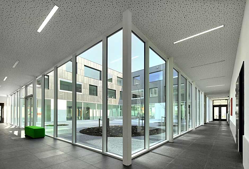 Hotel Middelpunt - Gratis Parking - Ontbijt inbegrepen!