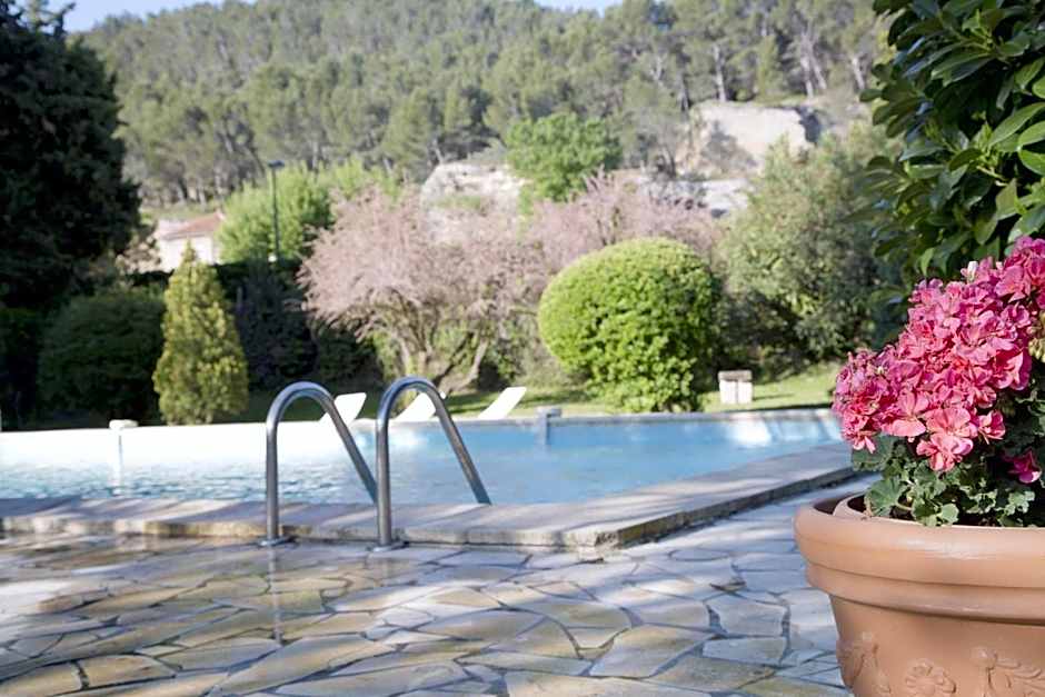 Logis Hôtel Castel Mouisson