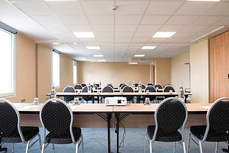 KOPSTER Hotel Lyon Groupama Stadium